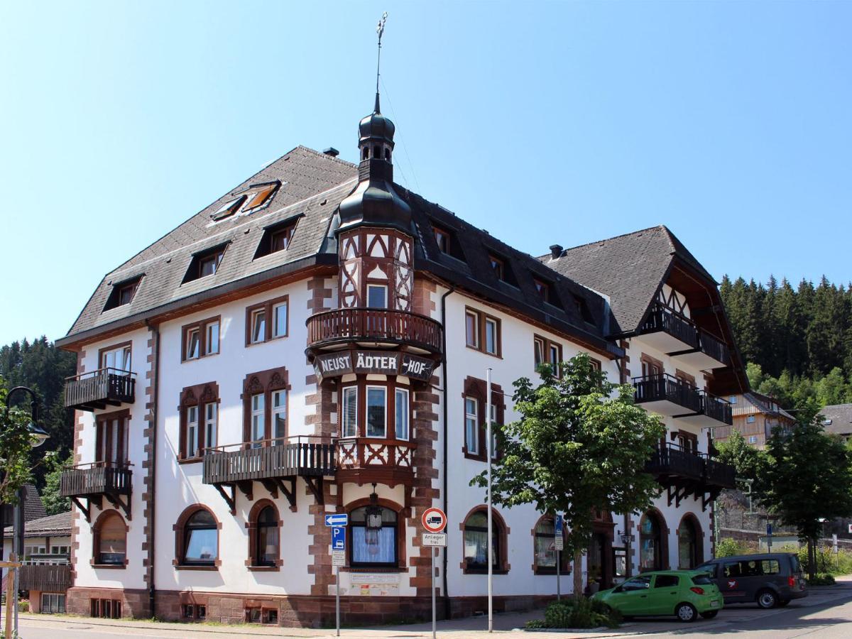 Hotel Neustadter Hof Titisee-Neustadt Exterior photo